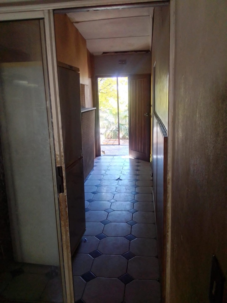 5 Bedroom Property for Sale in Elandia North West